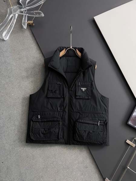2025年11月25日入荷秋冬新作Pradaダウンベスト高級...