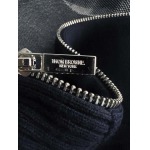 2025年11月26日入荷秋冬新作Thom Browne ニットカーディガン  高級なプレゼント/誕生日プレゼント/高品質/メンツ/記念品/ wenzhou工場