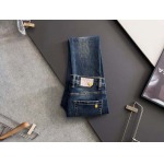 2025年11月26日入荷秋冬新作Fendiジーパン高級なプレゼント/誕生日プレゼント/高品質/メンツ/記念品/ wenzhou工場