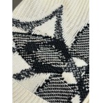 2025年11月13日秋冬新作Louis Vuitton ニットカーディガン  高品質人気商品/LDF工場