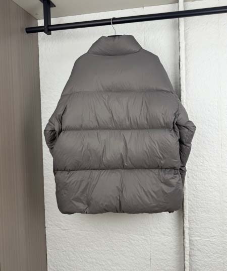 2025年12月1日秋冬新作Balenciagaダウンジャケット高品質人気商品/LDF工場