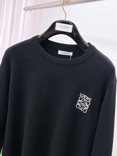 2025年12月5日入荷新作Loeweセーター ★高級品/誕生日プレゼント/OM工場