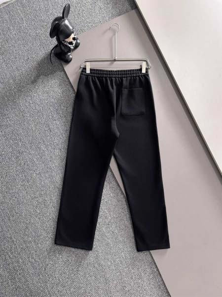 2025年12月5日入荷新作ARCTERYXスーツ上下 ★高級品/誕生日プレゼント/OM工場