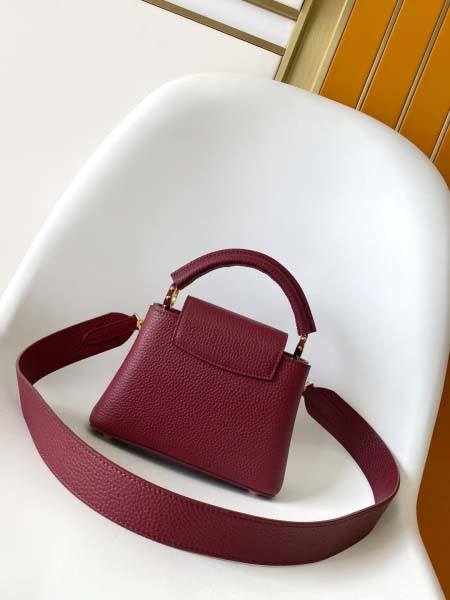 2025年12月8日入荷ヴィトン バッグM56071 M56845M59433 M23703 M25128M24733 M25090 M24729 M24736M24728 M25087 M24655 M M24656 M25089 M22