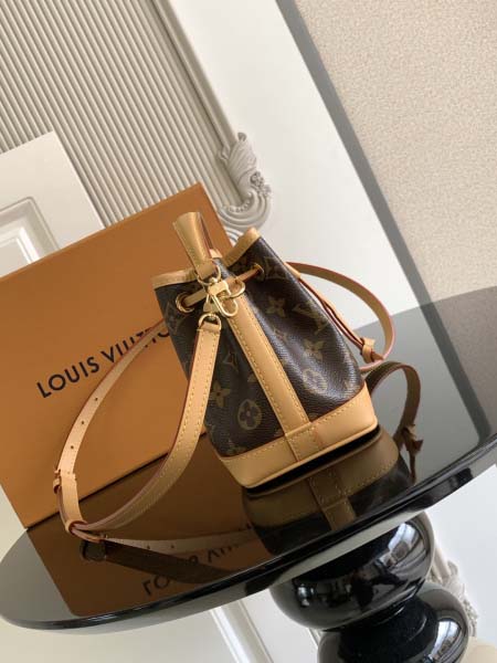 2025年12月8日入荷ヴィトン バッグM81266 13 x 16 x 10高品質新作/誕生日プレゼント