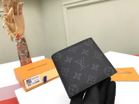 2025年12月8日入荷ヴィトン財布M62288M62545Monogram Marco3 10.5x10.5cm 高品質新作/誕生日プレゼント