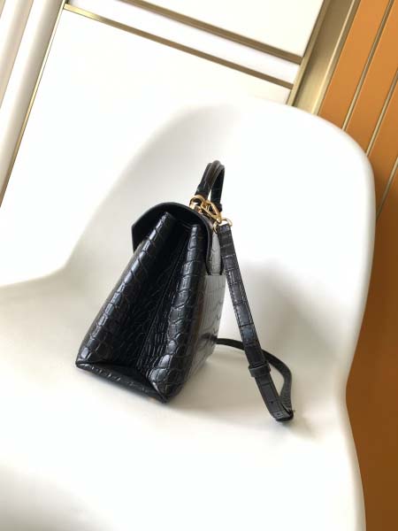 2025年12月9日入荷Louis Vuitton バッグ N82033 N98925 N98928 N80432 N99017 N84714 N86012 Rose des Vents LV 27x11x19 高品質新作/誕生日プレゼント