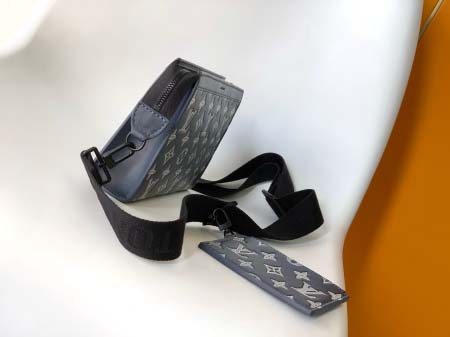 2025年12月9日入荷Louis Vuitton バッグM83384 GastonMonogramTagaTagarama22 x 14.5 x 4.5 高品質新作/誕生日プレゼント/ZC工場