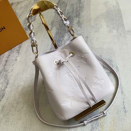 2025年12月9日入荷Louis Vuitton バッグm25675 BB Dream Monogram Empreinte 20 x 13 x 20 高品質新作/誕生日プレゼント/ZC工場