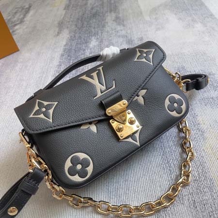 2025年12月9日入荷Louis Vuitton バッグM46595 M22942 M23081 M46596 Monogram Empreinte S-lock 21.5 x 13.5高品質新作/誕生日プレゼント/ZC工場