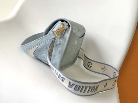 2025年12月10日入荷Louis Vuitton バッグ高品質新作/誕生日プレゼント/ZC工場