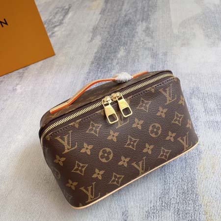 2025年12月10日入荷Louis Vuitton バッグ高品質新作/誕生日プレゼント/ZC工場
