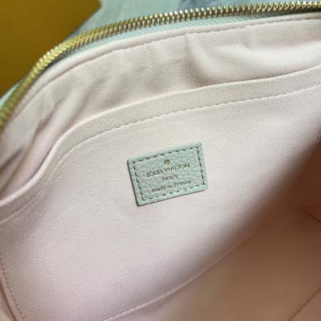 2025年12月10日入荷Louis Vuitton バッグ高品質新作/誕生日プレゼント/ZC工場