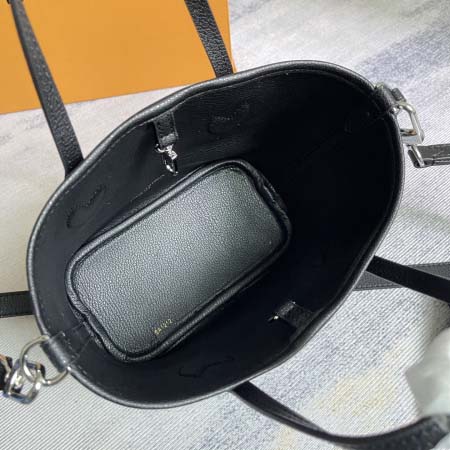 2025年12月10日入荷Louis Vuitton バッグ高品質新作/誕生日プレゼント/ZC工場