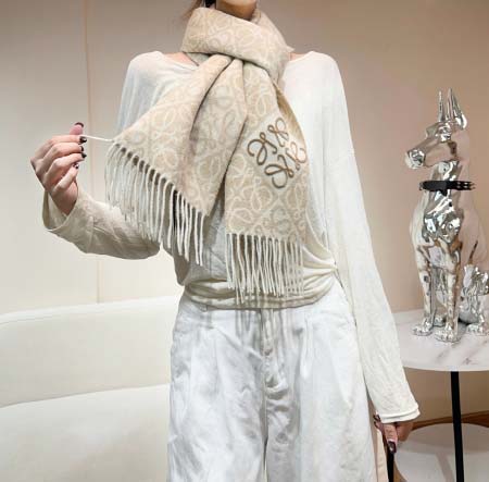 2025年12月11日入荷新品Loeweマフラーギフト/誕生日/記念品/アクセサリーkaka工場