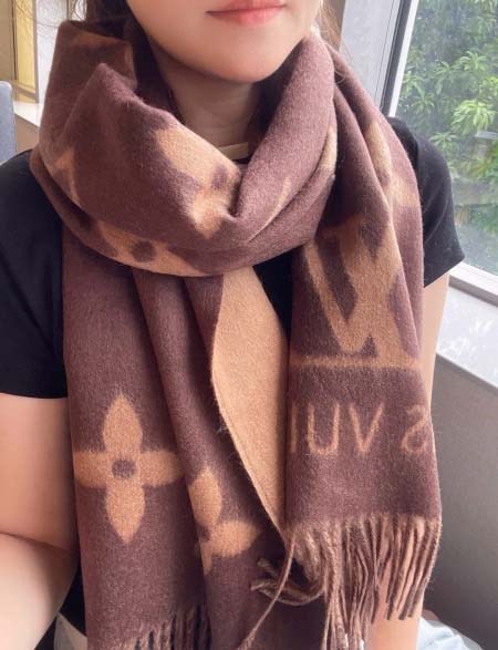 2025年12月11日入荷新品Louis Vuittonマフラーギフト/誕生日/記念品/アクセサリーkaka工場