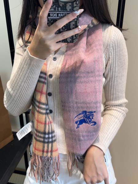 2025年12月11日入荷新品Burberryマフラーギフト/誕生日/記念品/アクセサリーkaka工場
