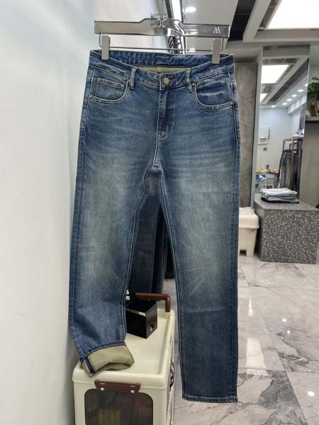 2025年12月12日入荷新作Louis Vuittonジーパン秋冬高品質/人気/限定版/Knt工場