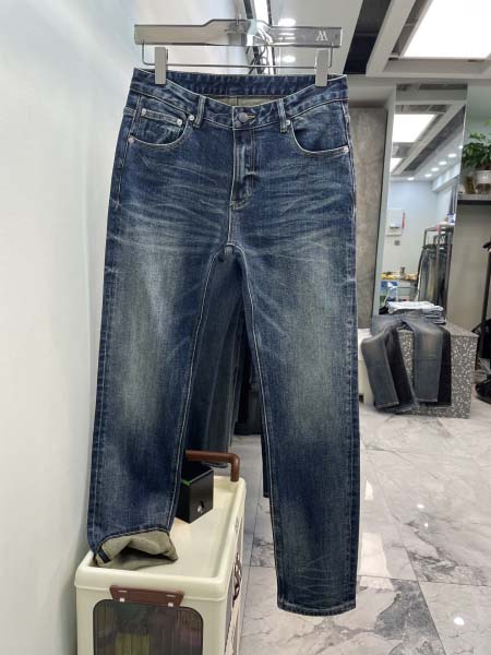 2025年12月12日入荷新作Bottega Venetaジーパン秋冬高品質/人気/限定版/Knt工場