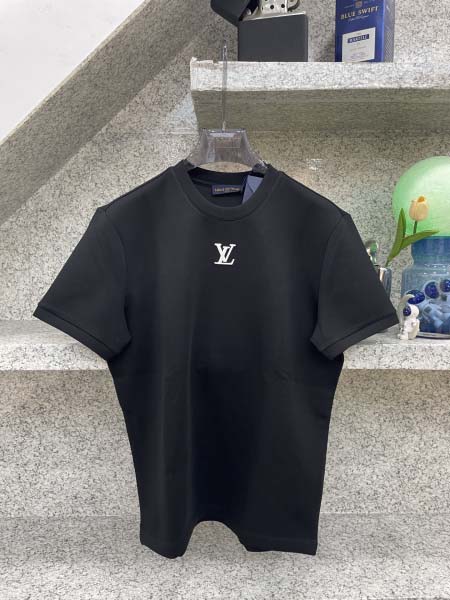 2025年12月15日入荷新作Louis Vuitton半袖 tシャツ秋冬高品質/人気/限定版/Knt工場