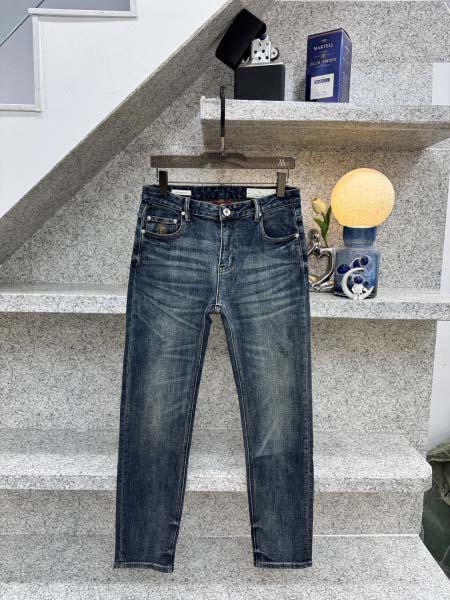 2025年12月15日入荷新作Brunello Cucinelliジーパン秋冬高品質/人気/限定版/Knt工場