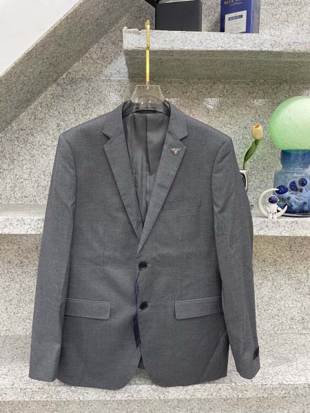 2025年12月15日入荷新作Prada背広秋冬高品質/人気/限定版/Knt工場