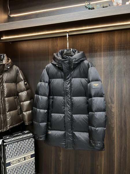 2025年12月16日入荷新作Fendiダウンジャケット秋冬高品質/人気/ASB工場