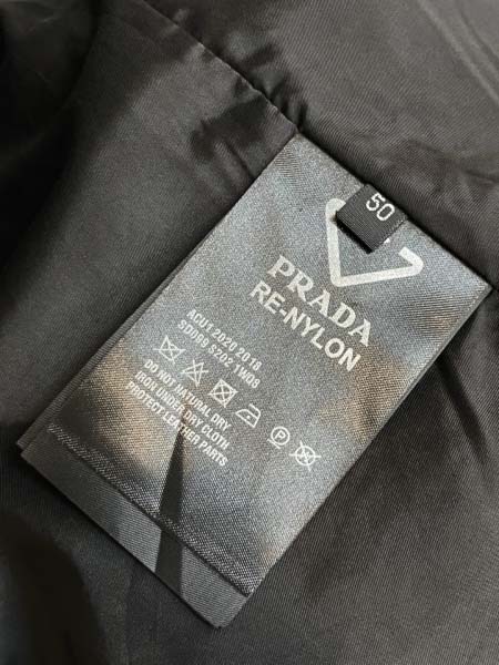 2025年12月16日入荷新作Pradaジャケット秋冬高品質/人気/ASB工場