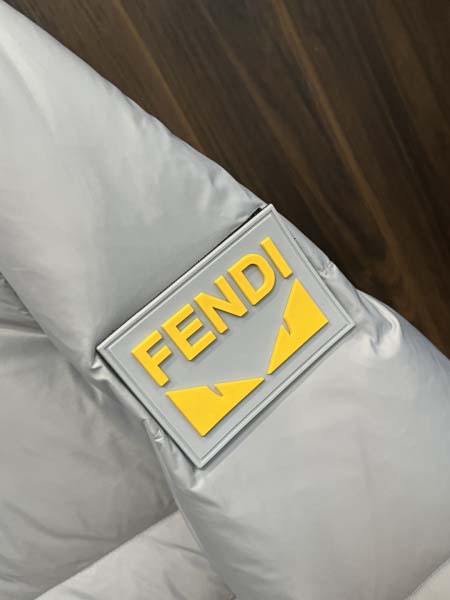 2025年12月16日入荷新作Fendiダウンジャケット秋冬高品質/人気/ASB工場