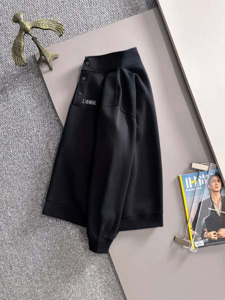 2025年11月18日秋冬新作Dior スウェット高品質人気商品/XQY工場