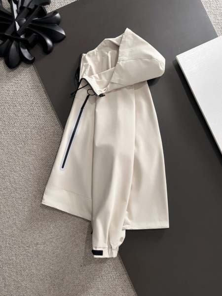 2025年11月18日秋冬新作Fendiジャケット人気商品/XQY工場