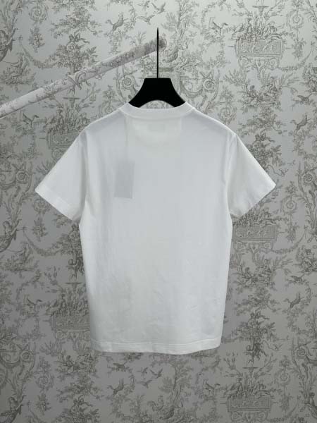 2025年11月19日秋冬新作Fenditシャツ高品質人気商品/XQY工場