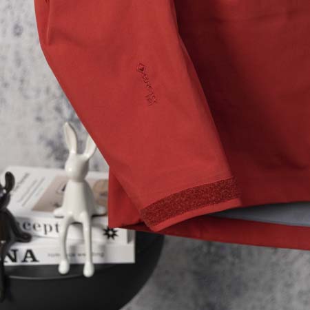 2025年11月19日秋冬新作ARCTERYXジャケット人気商品/XQY工場