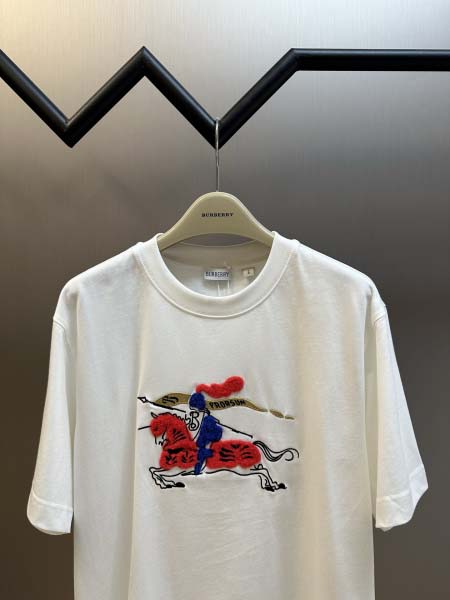 2025年12月21日秋冬新作Burberry半袖 tシャツ高品質人気商品/XQY工場