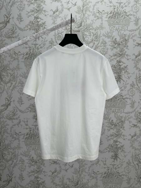 2025年12月21日秋冬新作Burberry半袖 tシャツ高品質人気商品/XQY工場