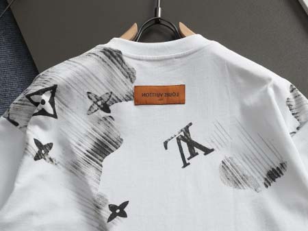 2025年12月23日秋冬新作Louis vuitton半袖 tシャツ高品質人気商品/XQY工場