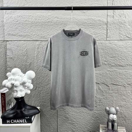 2025年12月24日入荷秋冬新作BALENCIAGA半袖 tシャツ/XQY工場