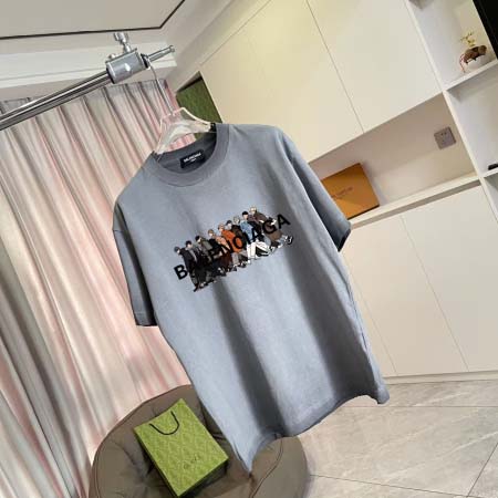 2025年12月24日入荷秋冬新作BALENCIAGA半袖 tシャツ/XQY工場