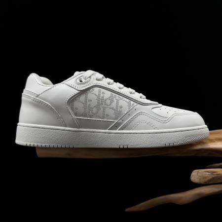 2025年12月25日入荷新品DIOR人気 スニーカー男女兼用/誕生日プレゼント/XH工場