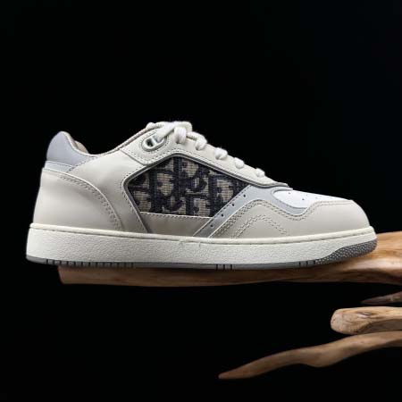 2025年12月25日入荷新品DIOR人気 スニーカー男女兼用/誕生日プレゼント/XH工場