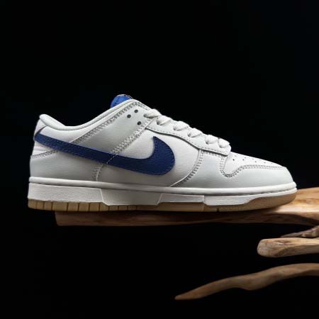 2025年12月25日入荷新品NIKE DUNK LOW人気 スニーカー男女兼用/誕生日プレゼント/XH工場