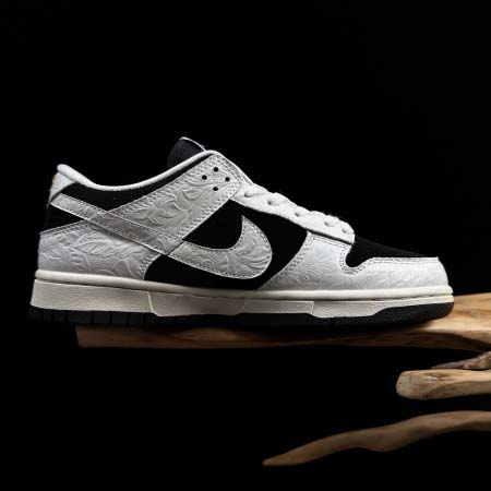 2025年12月25日入荷新品Nike Dunk Embossed Baroque人気 スニーカー男女兼用/誕生日プレゼント/XH工場