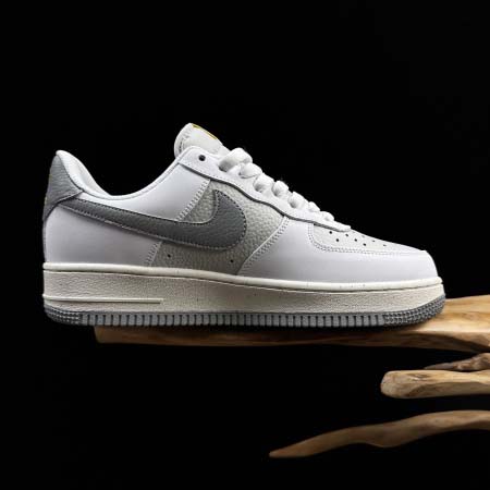 2025年12月25日入荷新品Nike Air Force 1 人気 スニーカー男女兼用/誕生日プレゼント/XH工場