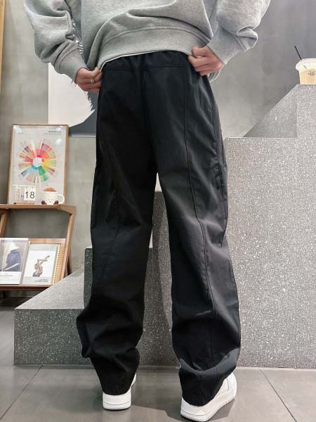 2025年12月26日秋冬新作Balenciagaスラックス/運動ズボン超厳選★入手困難高品質人気商品/TY工場