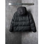 2025年12月1日秋冬新作Gucciダウンジャケット高品質人気商品/LDF工場