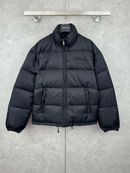 2025年12月1日秋冬新作Pradaダウンジャケット高品質...