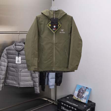 2025年12月1日秋冬新作ARCTERYXダウンジャケット...