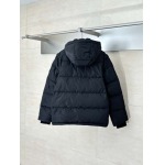 2025年12月1日秋冬新作Burberryダウンジャケット高品質人気商品/LDF工場