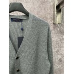2025年12月1日秋冬新作LOUIS VUITTON ニットカーディガン  高品質人気商品/LDF工場