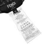 2025年12月1日秋冬新作Fendiダウンジャケット高品質人気商品/LDF工場